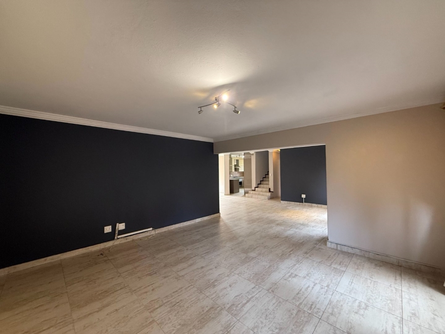 4 Bedroom Property for Sale in Melodie North West